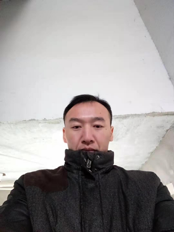 孤狼的第一张照片--襄阳闪婚服务中心