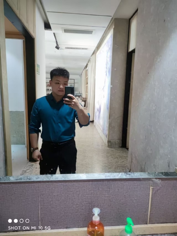 JCY的第二张照片--襄阳闪婚服务中心