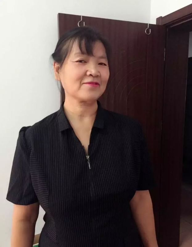 蒲公英的第一张照片--襄阳闪婚服务中心