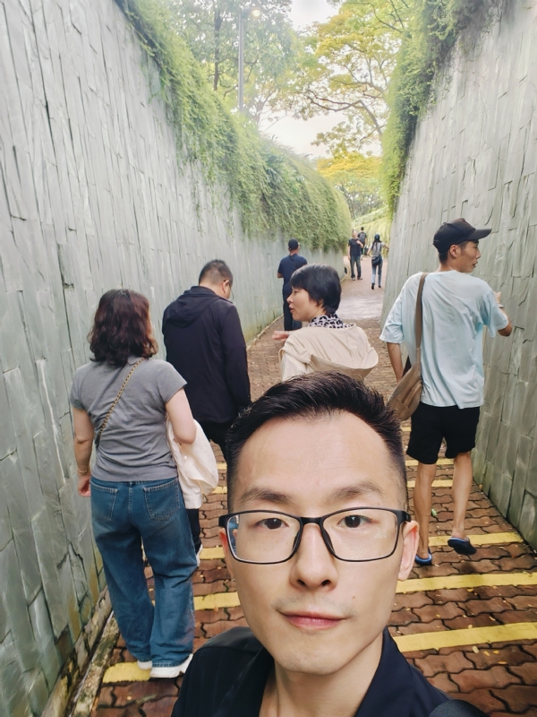 Mr田的第一张照片--襄阳闪婚服务中心