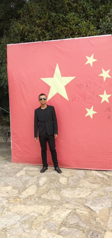 奔腾的小乌鸦的第一张照片--襄阳闪婚服务中心